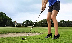 Femme au golf