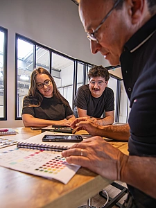 Photo d'une réunion - brief créatif