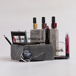 Packshot de produits de beauté et rouge à lèvres